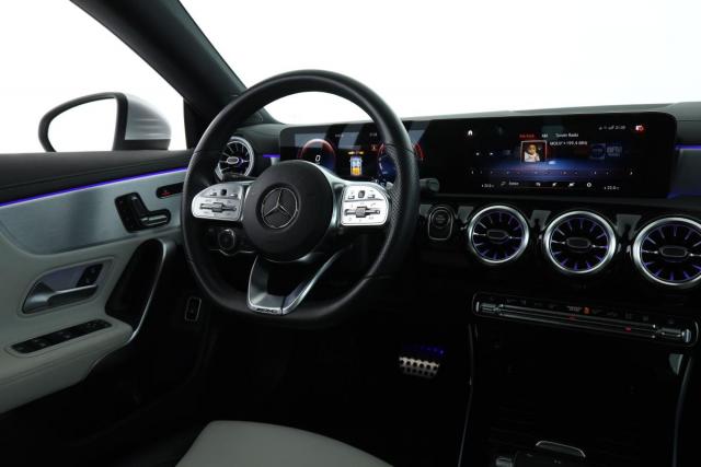Mercedes Benz Cla image 3