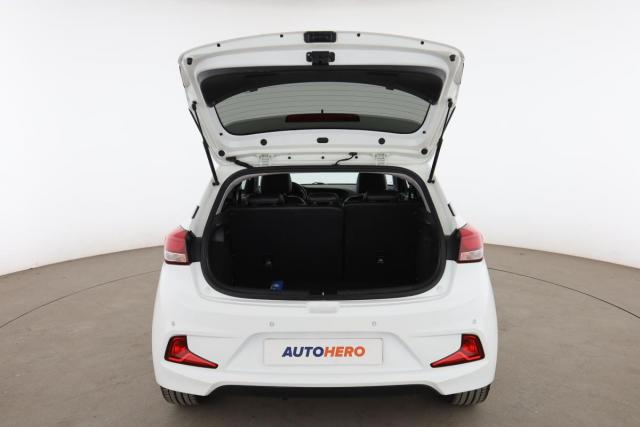 Hyundai Coupé image 1