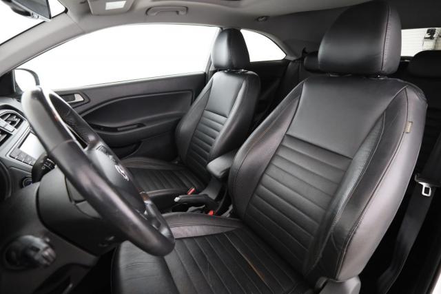 Hyundai Coupé image 5