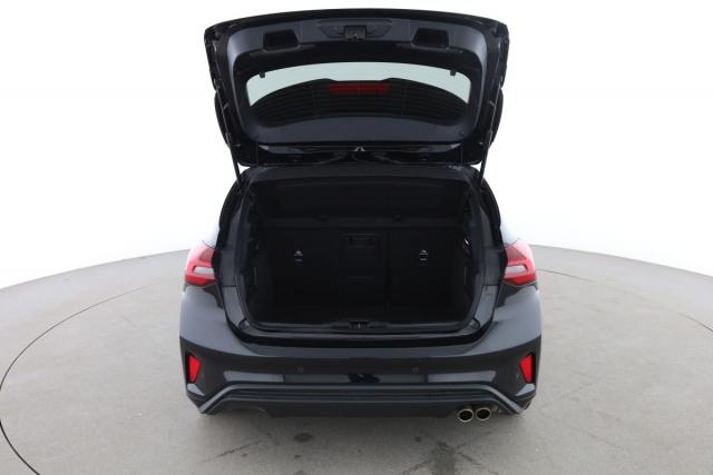 Ford Focus image 2