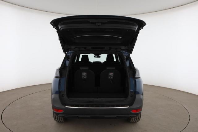 Peugeot 5008 image 8
