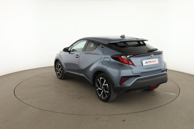 Toyota C-Hr image 8