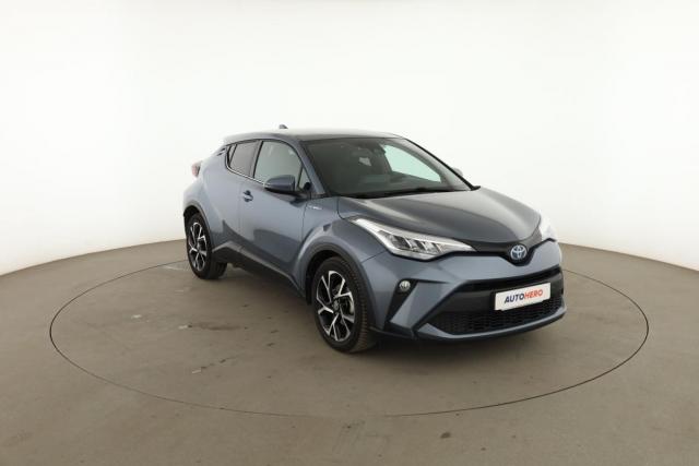 Toyota C-Hr image 9