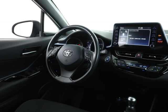 Toyota C-Hr image 6