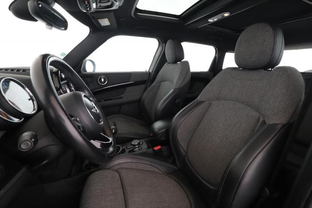 Mini Countryman image 8