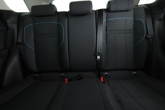 Land Rover Range Rover Evoque image 8