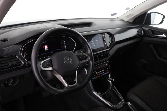 Volkswagen T-Cross image 9