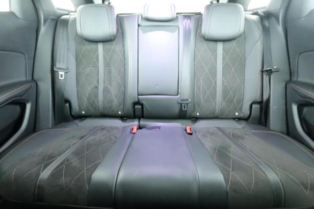 Peugeot 3008 image 2