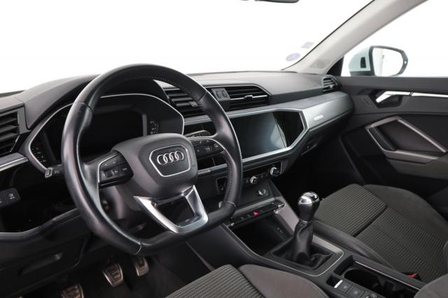 Audi Q3 image 6