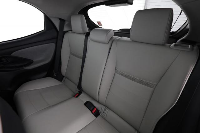 Toyota Yaris image 2