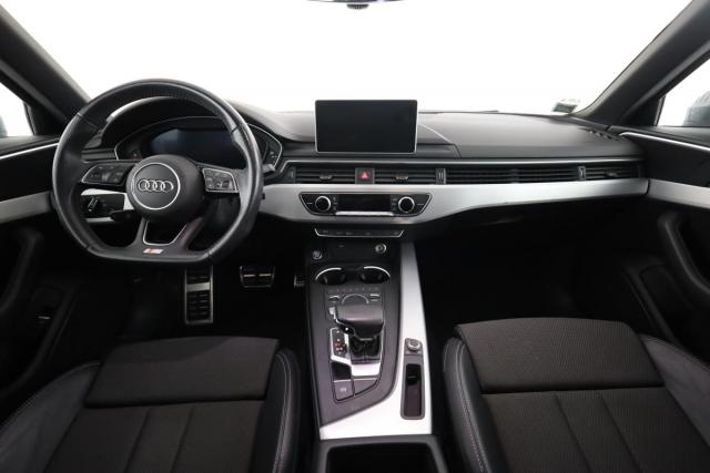 Audi A4 image 8