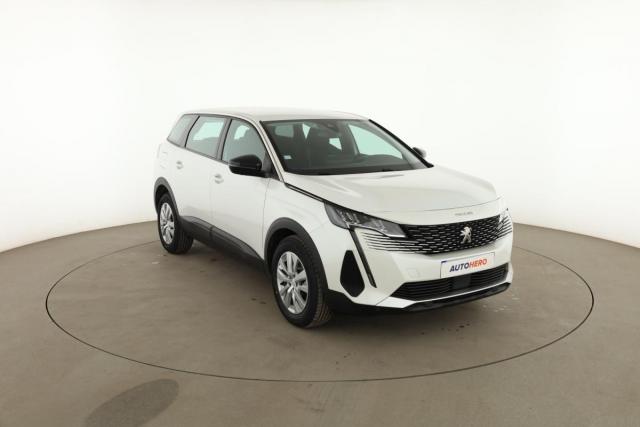 Peugeot 5008 image 1