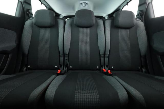 Peugeot 5008 image 5