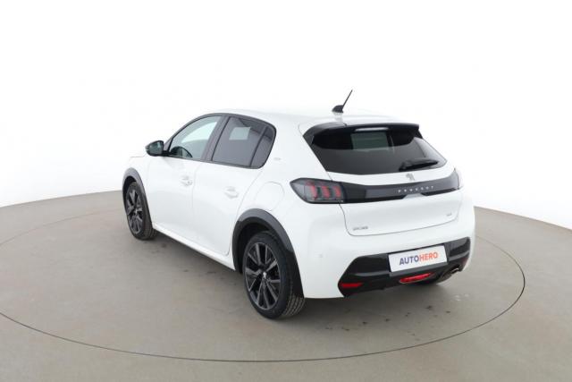 Peugeot 208 image 1