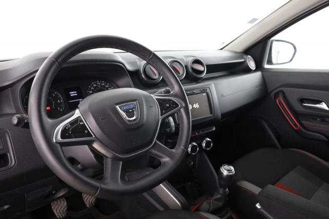 Dacia Duster image 1