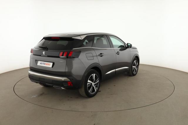 Peugeot 3008 image 2