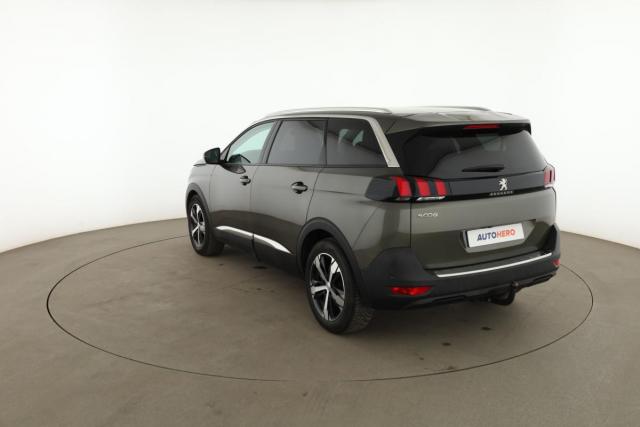 Peugeot 5008 image 8