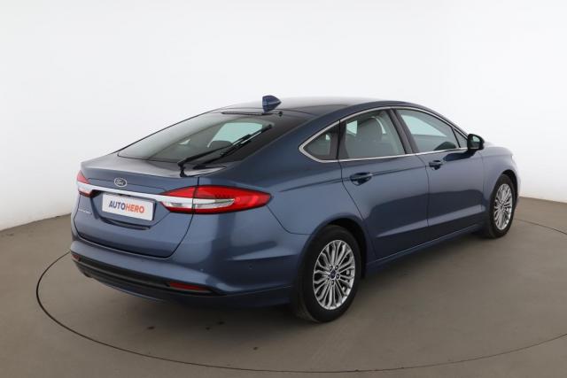 Ford Mondeo image 7