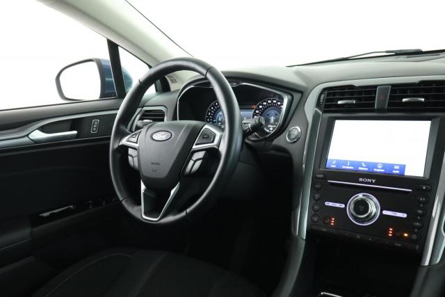 Ford Mondeo image 1