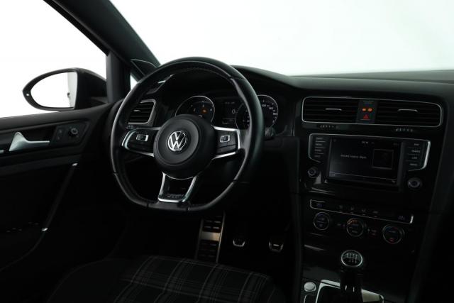 Volkswagen Golf Sw image 4
