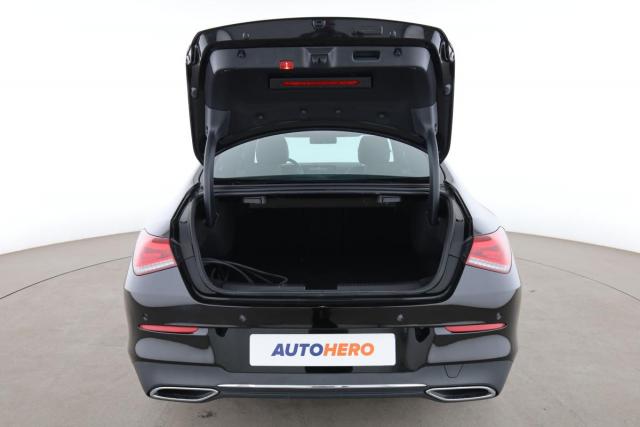 Mercedes Benz Cla image 8