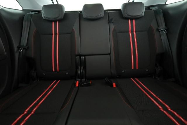 Opel Crossland image 9