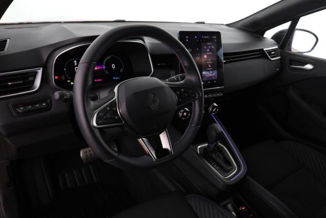 Renault Clio image 9