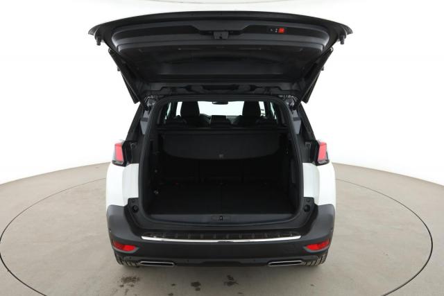 Peugeot 5008 image 8