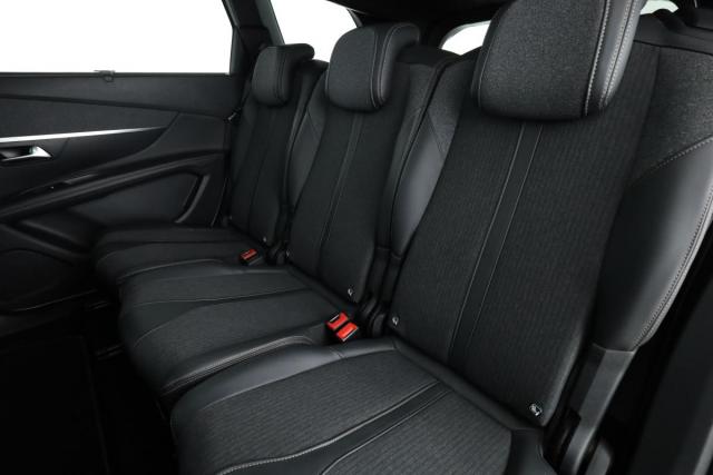 Peugeot 5008 image 4