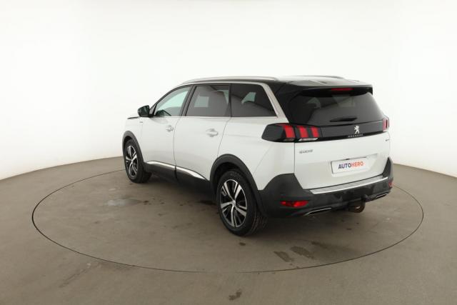 Peugeot 5008 image 3