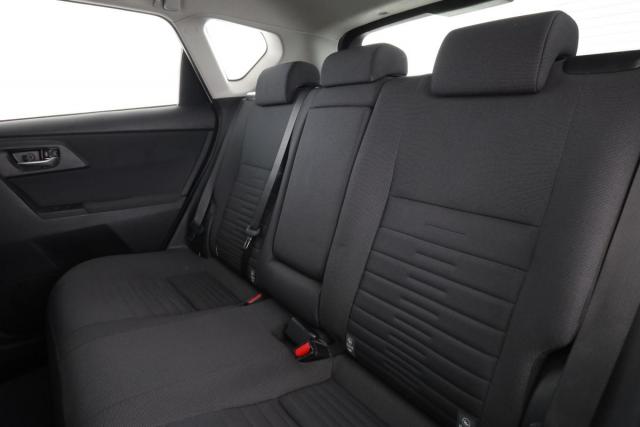 Toyota Auris image 1