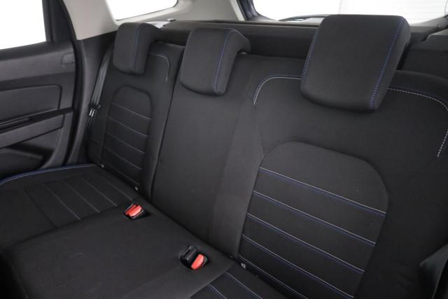 Dacia Duster image 9
