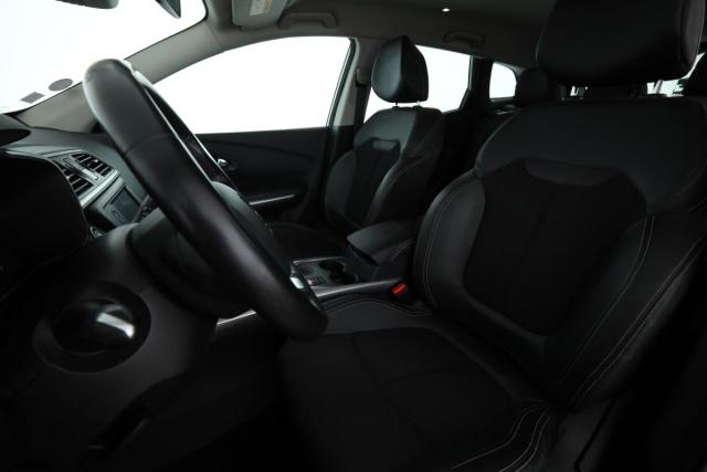 Renault Kadjar image 8