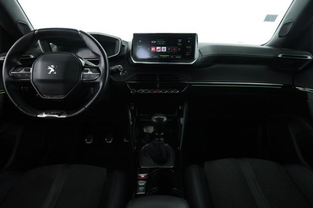 Peugeot 2008 image 1