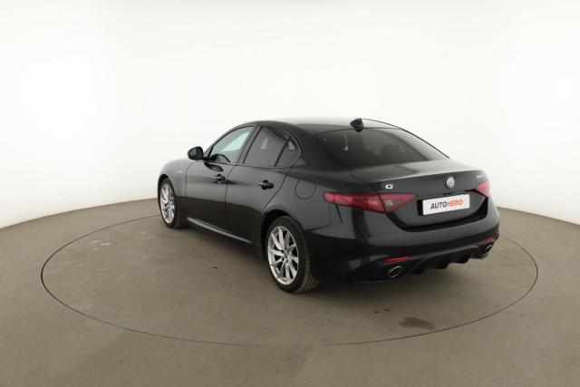 Alfa Romeo Giulia image 1