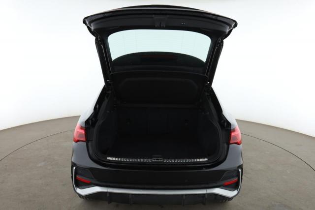 Audi Q3 Sportback image 9