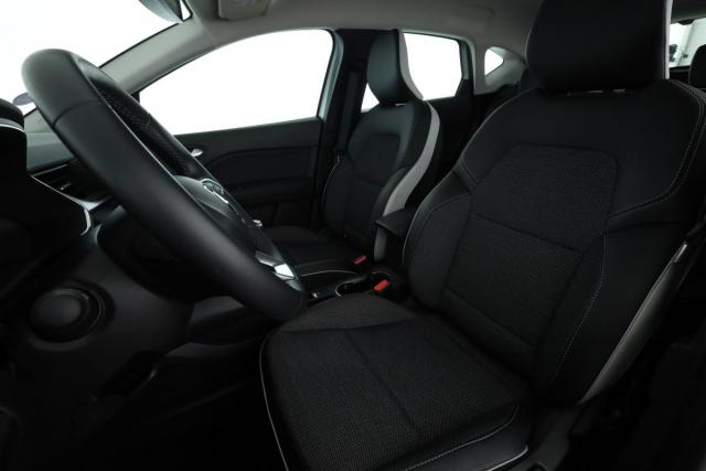 Renault Captur image 1