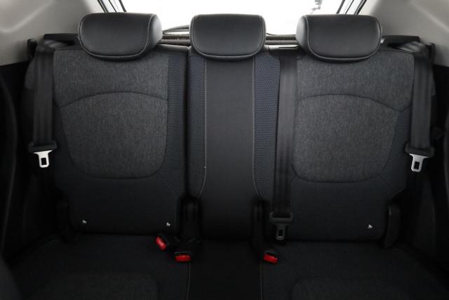 Renault Captur image 6