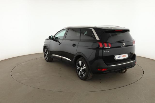 Peugeot 5008 image 2