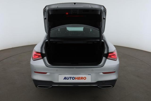 Mercedes Benz Cla image 8