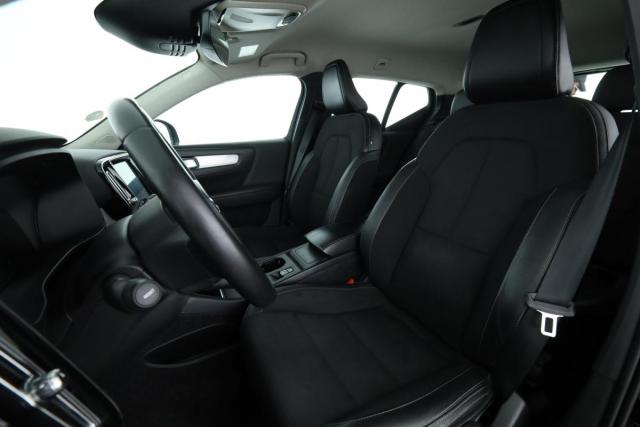 Volvo Xc40 image 4