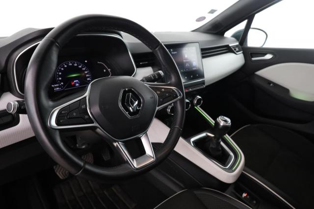 Renault Clio image 8