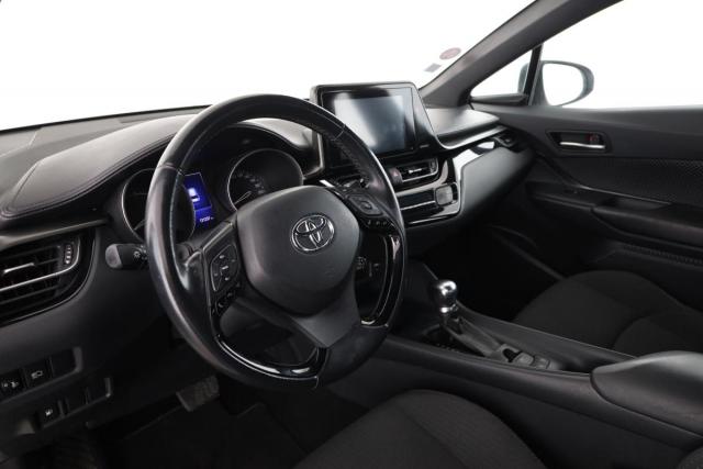 Toyota C-Hr image 4