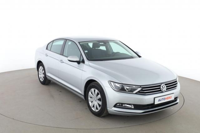 Volkswagen Passat image 5