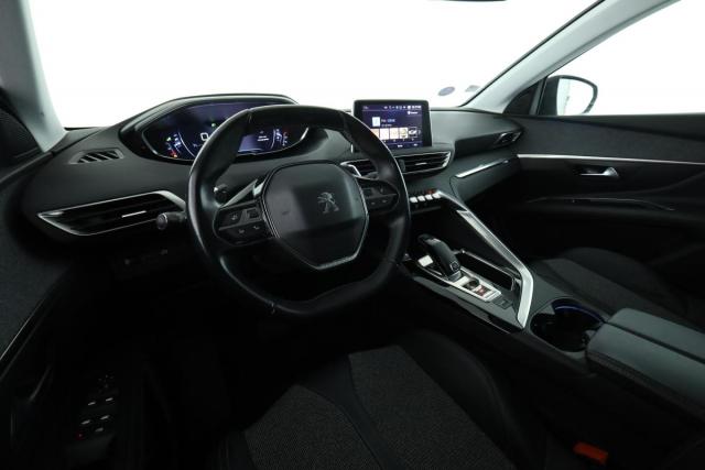 Peugeot 3008 image 3