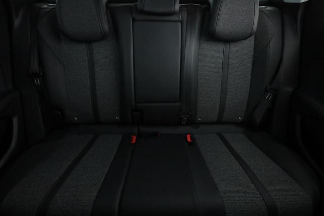 Peugeot 3008 image 6