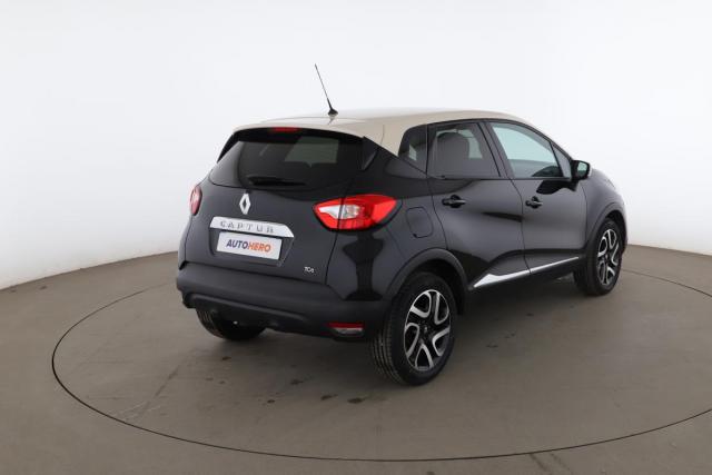 Renault Captur image 2