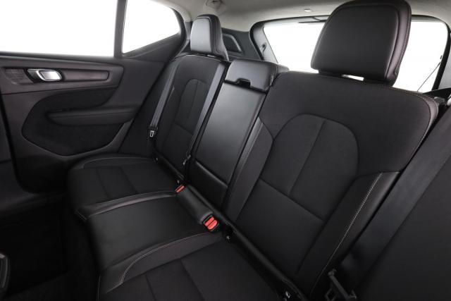 Volvo Xc40 image 4