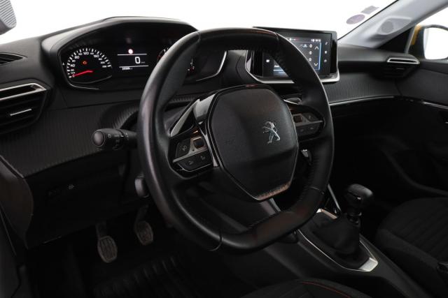 Peugeot 208 image 4