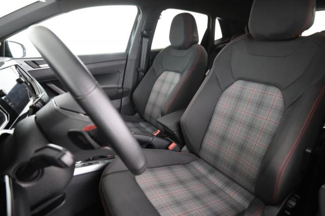 Volkswagen Polo image 8